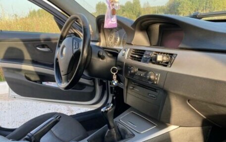 BMW 3 серия, 2006 год, 385 000 рублей, 12 фотография