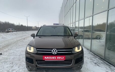 Volkswagen Touareg III, 2010 год, 1 890 000 рублей, 2 фотография