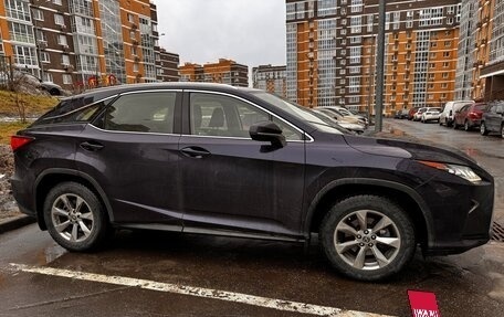 Lexus RX IV рестайлинг, 2019 год, 4 300 000 рублей, 4 фотография