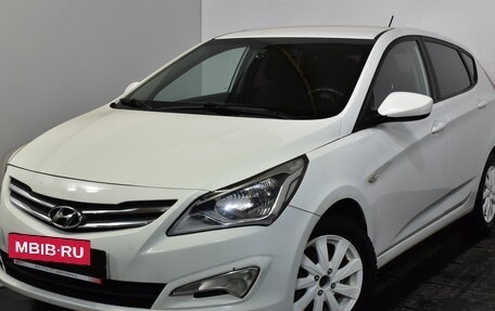 Hyundai Solaris II рестайлинг, 2015 год, 749 000 рублей, 3 фотография