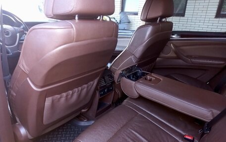 BMW X5, 2010 год, 2 100 000 рублей, 13 фотография