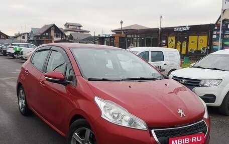 Peugeot 208 II, 2013 год, 960 000 рублей, 4 фотография