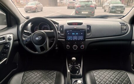 KIA Cerato III, 2010 год, 975 000 рублей, 6 фотография