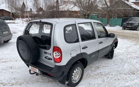 Chevrolet Niva I рестайлинг, 2010 год, 488 000 рублей, 6 фотография