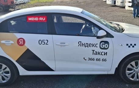 KIA Rio IV, 2021 год, 1 503 500 рублей, 3 фотография