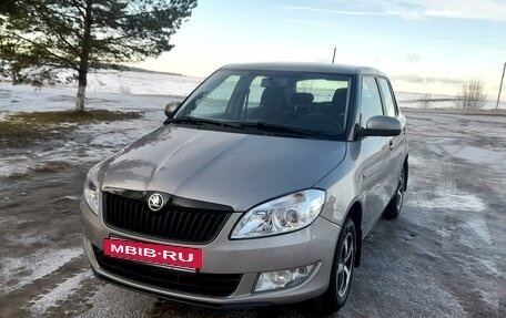 Skoda Fabia II, 2013 год, 535 000 рублей, 5 фотография