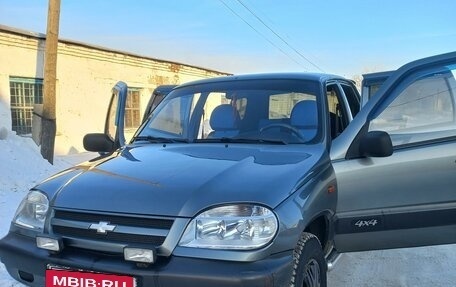 Chevrolet Niva I рестайлинг, 2006 год, 500 000 рублей, 3 фотография