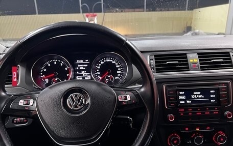 Volkswagen Jetta VI, 2018 год, 1 580 000 рублей, 13 фотография