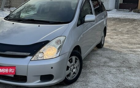 Toyota Wish II, 2004 год, 950 000 рублей, 3 фотография