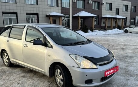 Toyota Wish II, 2004 год, 950 000 рублей, 2 фотография