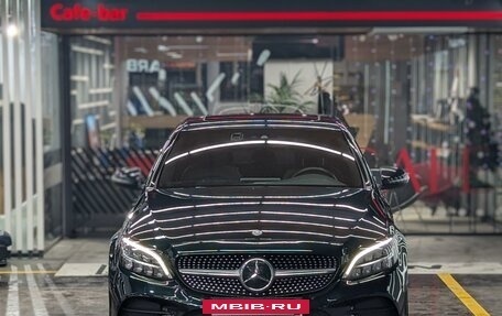 Mercedes-Benz C-Класс, 2019 год, 3 725 000 рублей, 4 фотография