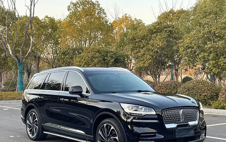 Lincoln Aviator II, 2022 год, 5 590 000 рублей, 3 фотография