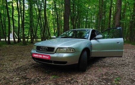 Audi A4, 1999 год, 365 000 рублей, 9 фотография