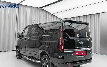 Ford Tourneo Custom I рестайлинг, 2023 год, 3 800 000 рублей, 9 фотография