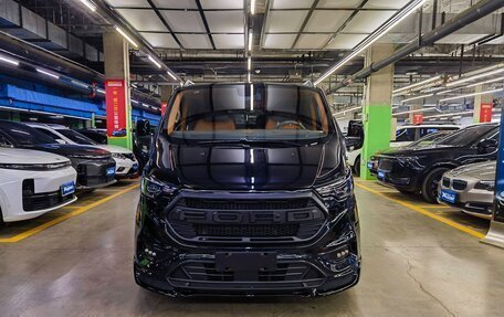 Ford Tourneo Custom I рестайлинг, 2023 год, 5 500 000 рублей, 2 фотография