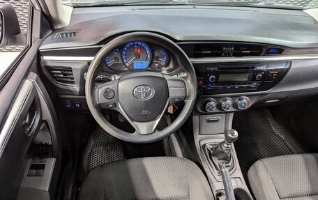 Toyota Corolla, 2013 год, 1 340 000 рублей, 32 фотография