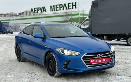 Hyundai Elantra VI рестайлинг, 2017 год, 1 690 000 рублей, 10 фотография