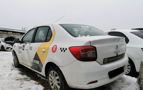 Renault Logan II, 2021 год, 600 000 рублей, 3 фотография