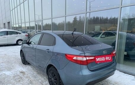 KIA Rio III рестайлинг, 2013 год, 825 000 рублей, 7 фотография