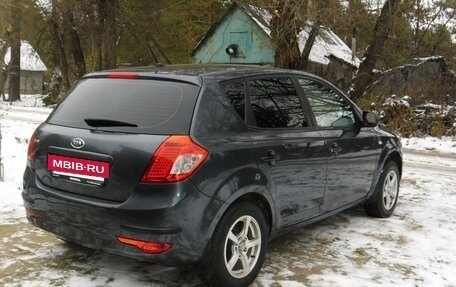 KIA cee'd I рестайлинг, 2011 год, 529 000 рублей, 4 фотография