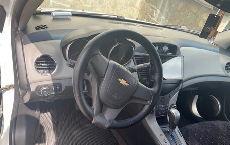 Chevrolet Cruze II, 2012 год, 680 000 рублей, 11 фотография