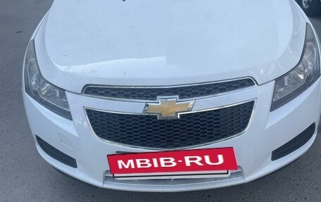 Chevrolet Cruze II, 2012 год, 680 000 рублей, 7 фотография