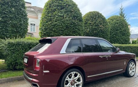 Rolls-Royce Cullinan, 2020 год, 43 000 000 рублей, 4 фотография