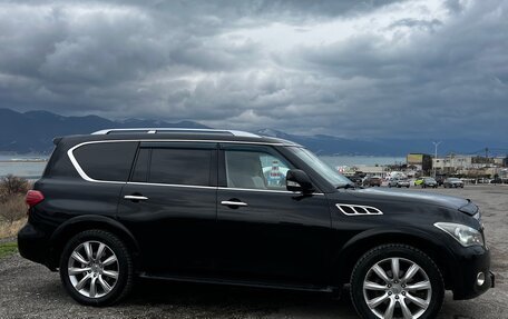 Infiniti QX56, 2013 год, 2 700 000 рублей, 3 фотография