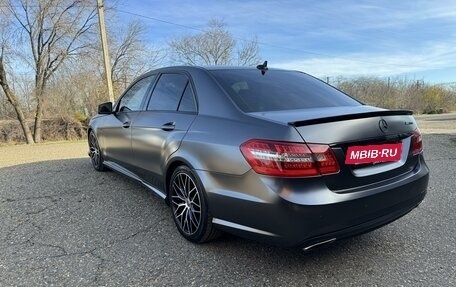 Mercedes-Benz E-Класс, 2012 год, 1 700 000 рублей, 3 фотография