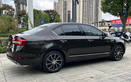 Skoda Octavia, 2020 год, 1 300 000 рублей, 5 фотография