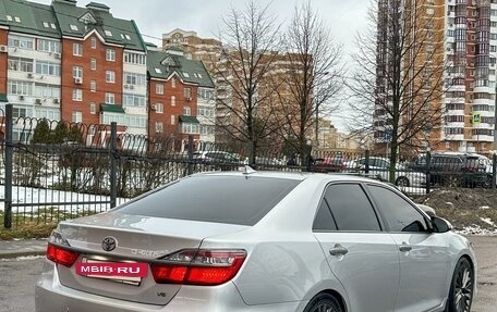 Toyota Camry, 2017 год, 3 000 000 рублей, 3 фотография