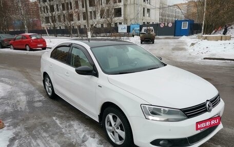 Volkswagen Jetta VI, 2013 год, 1 290 000 рублей, 9 фотография