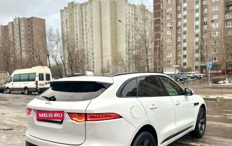 Jaguar F-Pace, 2016 год, 3 350 000 рублей, 5 фотография