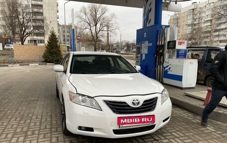 Toyota Camry, 2007 год, 1 250 000 рублей, 2 фотография