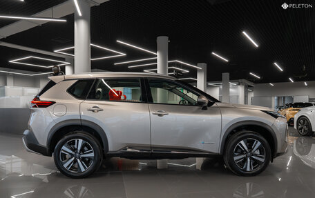 Nissan X-Trail, 2024 год, 4 400 000 рублей, 8 фотография