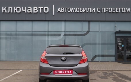 Hyundai Solaris II рестайлинг, 2014 год, 840 000 рублей, 4 фотография