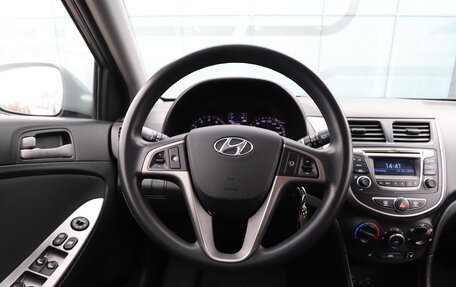 Hyundai Solaris II рестайлинг, 2014 год, 840 000 рублей, 22 фотография