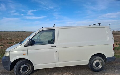 Volkswagen Transporter T5 рестайлинг, 2004 год, 1 070 000 рублей, 6 фотография