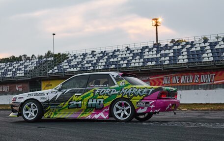 Nissan Laurel VIII, 1992 год, 800 000 рублей, 3 фотография