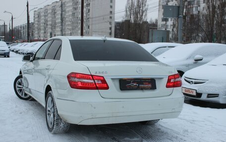 Mercedes-Benz E-Класс, 2011 год, 1 999 999 рублей, 6 фотография