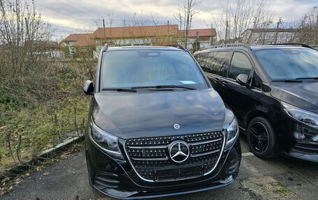 Mercedes-Benz V-Класс, 2024 год, 19 500 000 рублей, 1 фотография