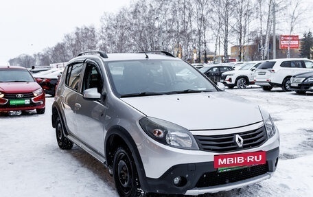 Renault Sandero I, 2013 год, 815 000 рублей, 7 фотография