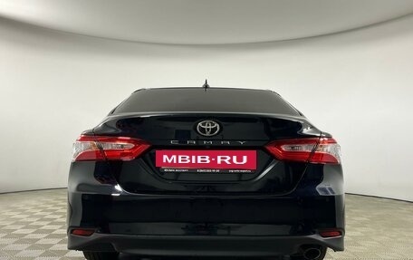 Toyota Camry, 2019 год, 3 250 000 рублей, 5 фотография