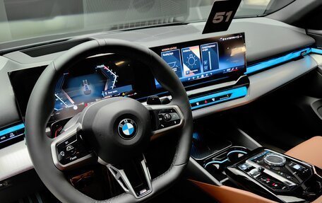 BMW 5 серия, 2024 год, 12 490 000 рублей, 16 фотография