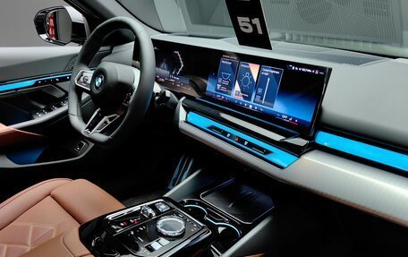 BMW 5 серия, 2024 год, 12 490 000 рублей, 23 фотография