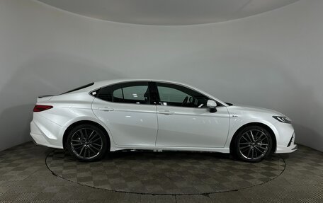 Toyota Camry, 2024 год, 5 490 000 рублей, 4 фотография