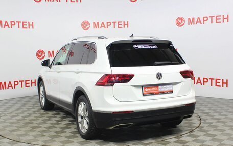 Volkswagen Tiguan II, 2018 год, 2 849 000 рублей, 7 фотография