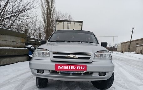 Chevrolet Niva I рестайлинг, 2006 год, 380 000 рублей, 2 фотография