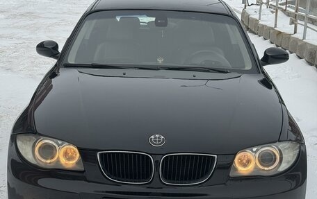 BMW 1 серия, 2007 год, 1 000 000 рублей, 2 фотография