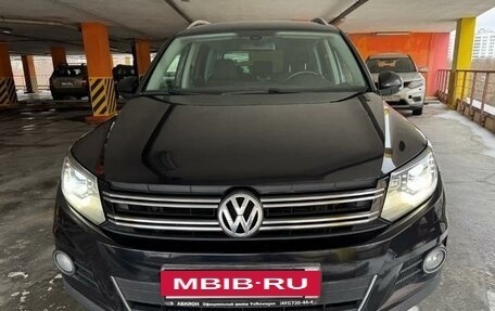 Volkswagen Tiguan I, 2012 год, 1 890 000 рублей, 2 фотография